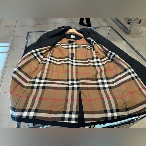 Burberry Classic Black Trench Coat US 8 NWT - Picture 4 of 5